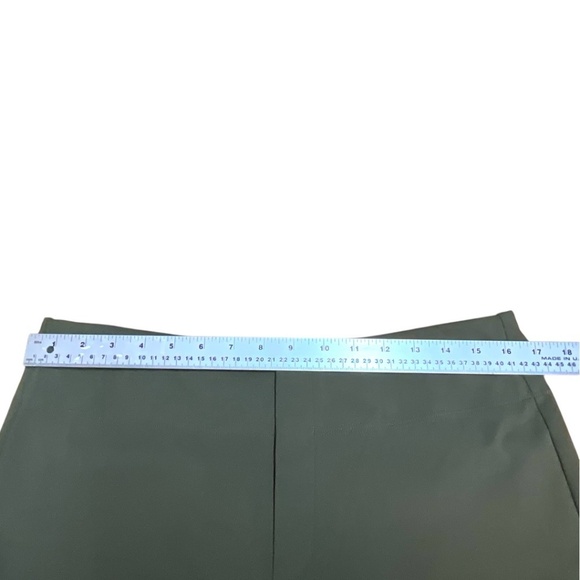 HALARA Olive Green Flare Leg Pull On Trousers Flat Front Back Pockets US Sz XL R - Picture 6 of 10